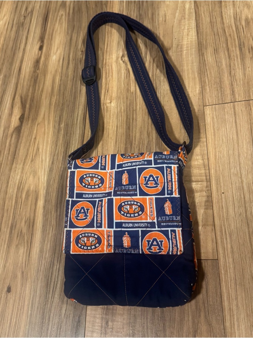 Auburn University Crossbody Purse Navy Blue Handbag  War Eagles Quilted Bag